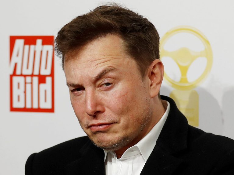 ‘Amerikalıları beceren zenginleri yiyin’ diye hicvedilen Musk, hırsından Marx ve Kapital’e saldırdı