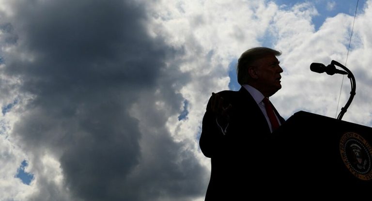 Trump: Demokratlar kazanırsa, biz de bir diğer Venezüella olabiliriz
