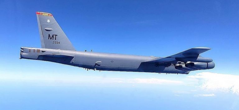 Karadeniz’de Rus jetlerinden ABD B-52’sine önleme
