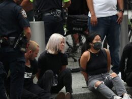 ABD'de göçmenlik politikaları karşıtı protestoda 50'den fazla gözaltı