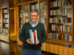 Bill Gates tam şu sırada okunması gereken 4 kitap önerdi