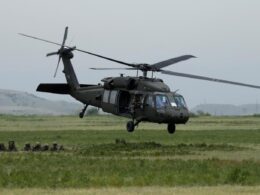 Amerikalıları kurtaran Afgan pilot, iltica talebini ABD'nin reddetmesinin ardından Taliban'dan saklanıyor