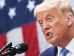 2016 seçiminde "Trump başkan olursa ABD'yi terk ederim" deyip sözünü tutmayan ünlüler