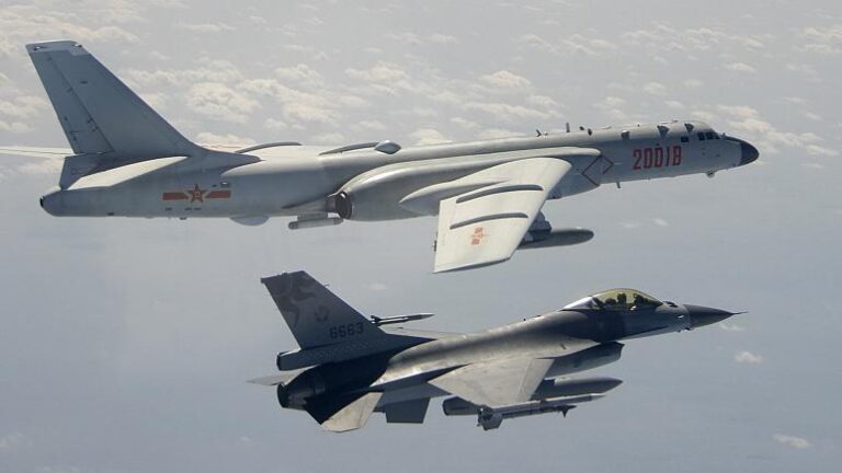 ABD desteğini alan Tayvan F-16 kaybetmeye devam ediyor.