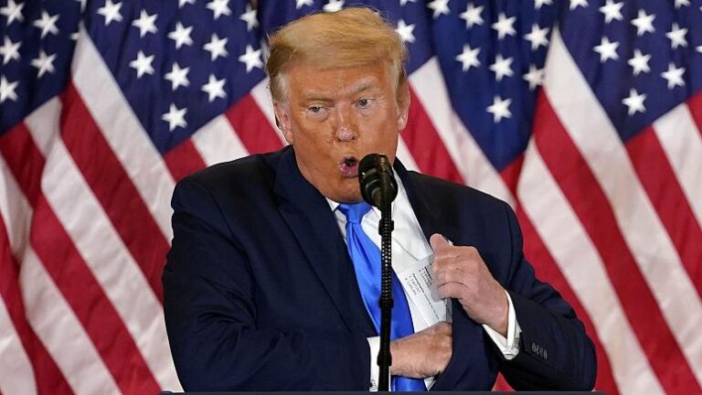 Trump yine oy sayımını durdurmaya çalışıyor