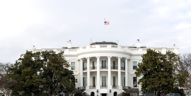 Beyaz Saray'dan sert çıkış: İş arayan personeli kovun