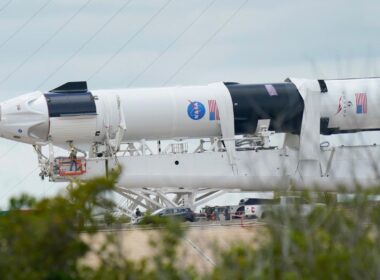 SpaceX, NASA, Boeing ve diğerleri: Ay için 2021'deki roket fırlatmaları