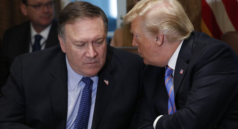 İran, Trump ve Pompeo’yu yaptırım listesine aldı