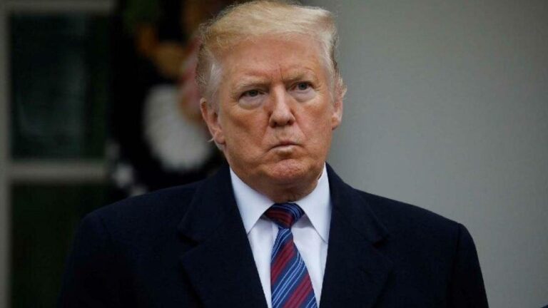 ABD’de Cumhuriyetçi Senatör Toomey, Trump’ın “azline yol açabilecek suçlar” işlediğini söyledi