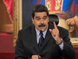 Venezuela’dan ABD'ye nazire: Endişeyle takip ediyoruz