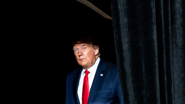 ABD basını: Trump, kendisine ihanet edenlerden intikam almayı planıyor