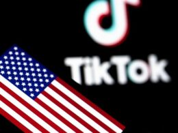 TikTok, kullanıcılarının izni olmadan kişisel verileri topladığı iddialarıyla açılan toplu davaların çözümü için 92 milyon dolar ödemeyi kabul etti. TikTok, Musical.ly, Toutiao, BuzzVideo, Vigo Video uygulamaların sahibi ByteDance, TikTok’un kullanıcılarının izni olmadan kişisel verileri topladığı iddialarına karşılık gizlilik ihlalleri nedeniyle açılan 21 dava için ABD’ye 92 milyon dolar ödemeyi kabul etti. TikTok mail üzerinden yaptığı açıklamada, "İddialara katılmasak da TikTok olarak kullanıcıları için güvenli ve keyifli bir deneyim yaratmaya odaklamak istiyoruz" dedi. TikTok’un ABD’de yaklaşık 100 milyon kullanıcısı bulunuyor. Uygulama özellikle genç Amerikalılar arasında popüler. WeChat’in ise günde ortalama 19 milyon aktif kullanıcısı var.