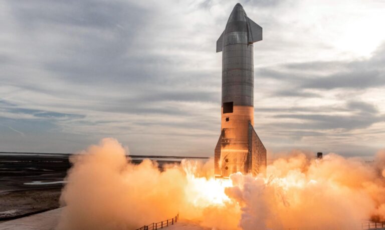 Elon Musk, Starship’in Super Heavy ile gerçekleştireceği ilk yörünge uçuş testini duyurdu