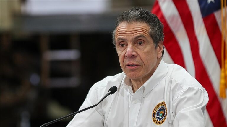 New York Valisi Cuomo hakkında azil soruşturması başlatıldı