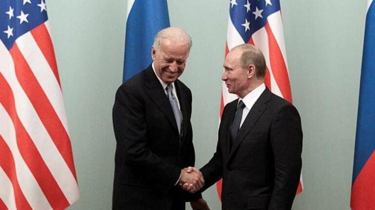 Politico: Rusya-Çin işbirliği, Biden yönetimini endişelendiriyor