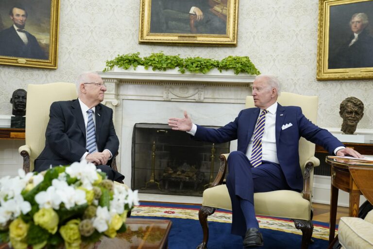 Beyaz Saray’da Biden-Rivlin görüşmesi: ‘İsrail’in ABD’den daha büyük ve daha cesur bir dostu yoktur’