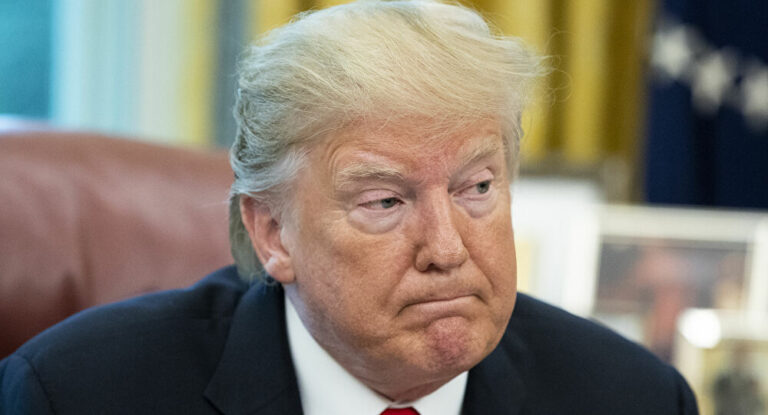 Trump’ın Yemin Töreni Komitesi Başkanı Barrack, BAE için kayıt dışı lobicilik yapmakla suçlandı