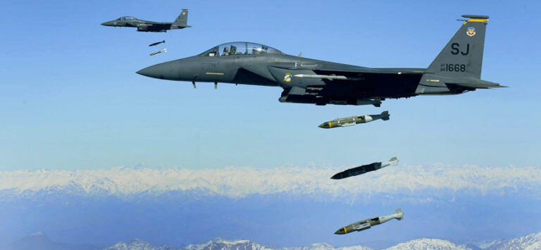 ABD, kapsamlı bombardıman için çok sayıda savaş uçağını Afganistan’a gönderiyor