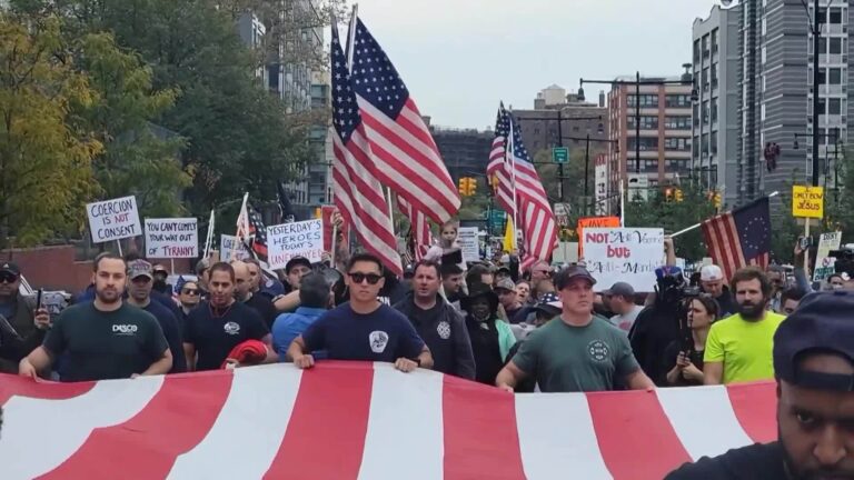 New York’ta Aşısız Belediye Çalışanlarına Ücretsiz İzin