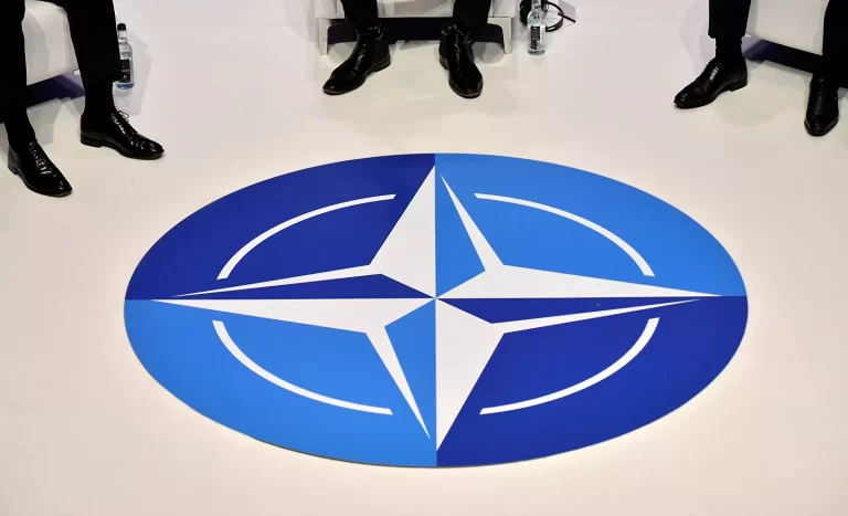 Rusya: NATO acıyan noktalarımıza basmaya devam ederse askeri yanıt veririz