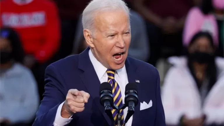 ABD Başkanı Biden seçim yasalarını değiştirmek için Kongre’yi zorluyor