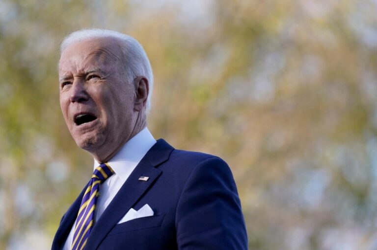 Biden, Kongre baskını için ilk kez “darbe girişimi” ifadesini kullandı