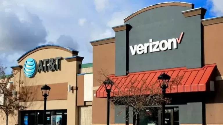 ABD’de iki büyük telefon şirketi hükümetin 5G servisine geçişin ertelenmesi talebini reddetti