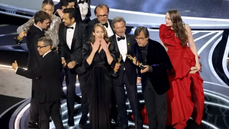 Will Smith Oscar töreninde Chris Rock’a tokat attı, En İyi Film Ödülü Coda’nın oldu