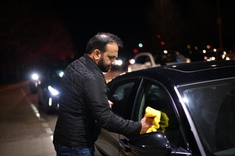Eski Afganistan Maliye Bakanı Payenda, ABD’de Uber şoförü oldu: “Halkımıza ihanet ettik”￼
