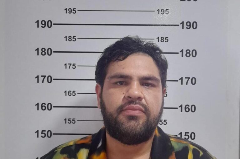 Manken sevgilisi fotoğraf paylaşınca El Chapo’nun kartelinden “El Pitt” yakalandı￼￼
