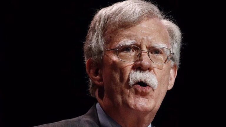 John Bolton canlı yayında itirafta bulundu: Başka ülkelerde darbe planlarına yardım ettim