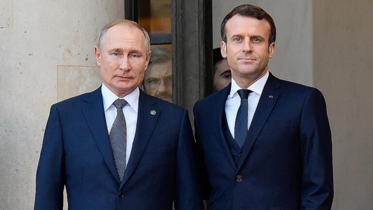Putin, Macron ile Zaporijya Nükleer Santrali’ndeki durumu görüştü