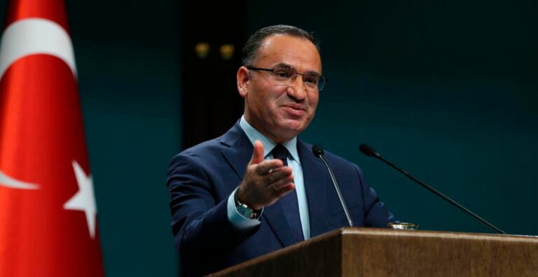 Adalet Bakanı Bozdağ: Türkiye’ye Biden’in ya da AB’nin uyguladığı stratejiler sökmez