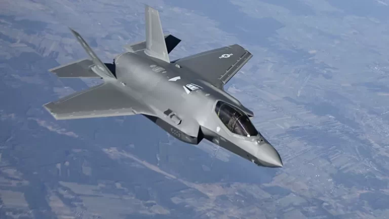 Amerika, Yunanistan’a F-35 savaş uçağı göndermeyi durdurdu