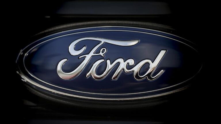 Ford, ABD ve Kanada’da işten çıkarmalara gidiyor