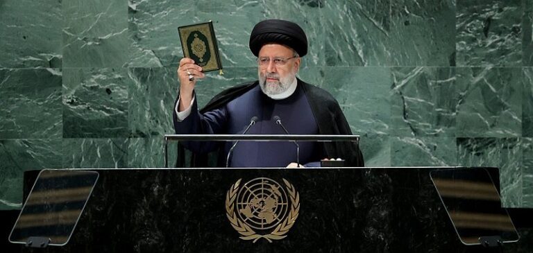 Reisi: Dünyayı Amerikalılaştırma projesi hezimete uğradı