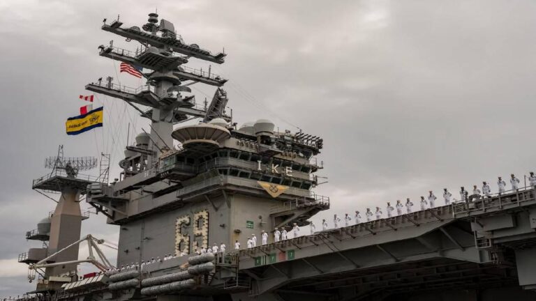 ABD yönetimi, USS Eisenhower uçak gemisinin de Doğu Akdeniz’e gönderildiğini duyurdu