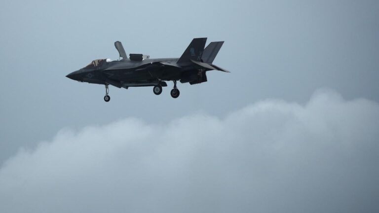 Güney Kore, ABD’den 20 adet F-35A savaş uçağı alacağını açıkladı