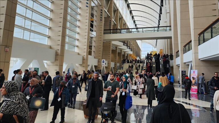 ABD’li Müslümanların en büyük toplantılarından MAS-ICNA Kongresi, Chicago’da başladı