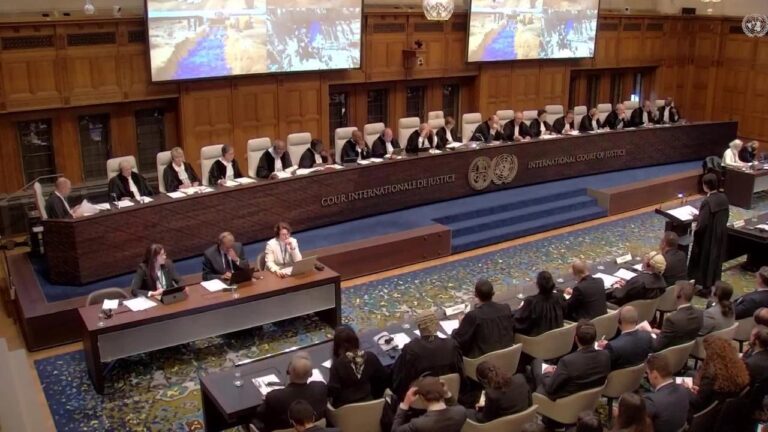 ABD’li hukuk profesörü: Uluslararası toplum, İsrail’in karara uymamasını ciddiye almalı
