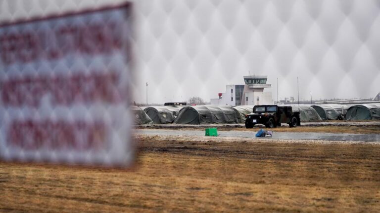CNN: ABD ve Katar, ABD’nin bu ülkedeki askeri varlığının 10 yıl daha uzatılmasında anlaştı