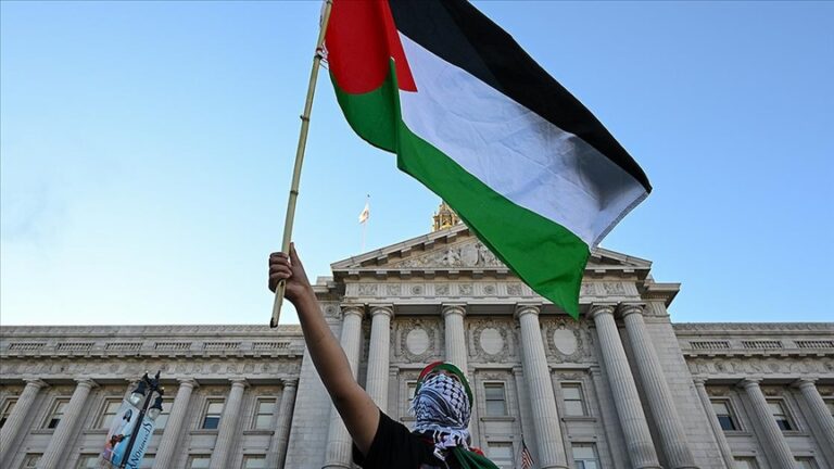ABD’nin San Francisco kentinde Gazze’de ateşkes çağrısı yapan karar tasarısı kabul edildi