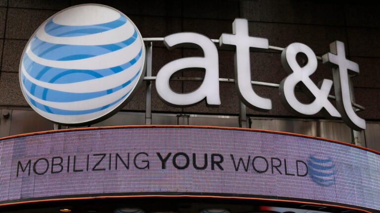 73 milyon AT&T müşterisinin kişisel verileri sızdırıldı