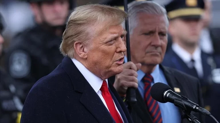 Trump, ABD’de suça karışan düzensiz göçmenleri “hayvan” diye nitelendirdi