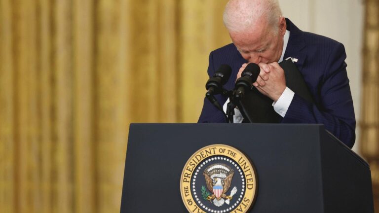 Musk da Biden’a yüklendi: ABD’de bir süredir başkan yok