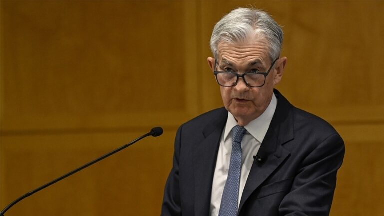 Fed Başkanı Powell, faiz indirimi için “daha fazla iyi veri” aradıklarına işaret etti