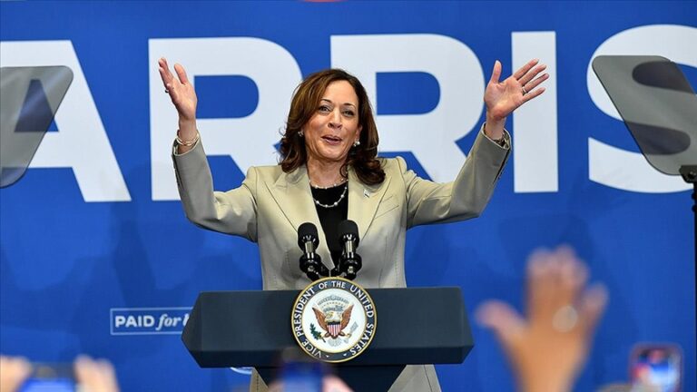 ABD Başkan Yardımcısı Harris, Biden’ın “başarı mirasının” çoğu başkanı geçtiğini söyledi