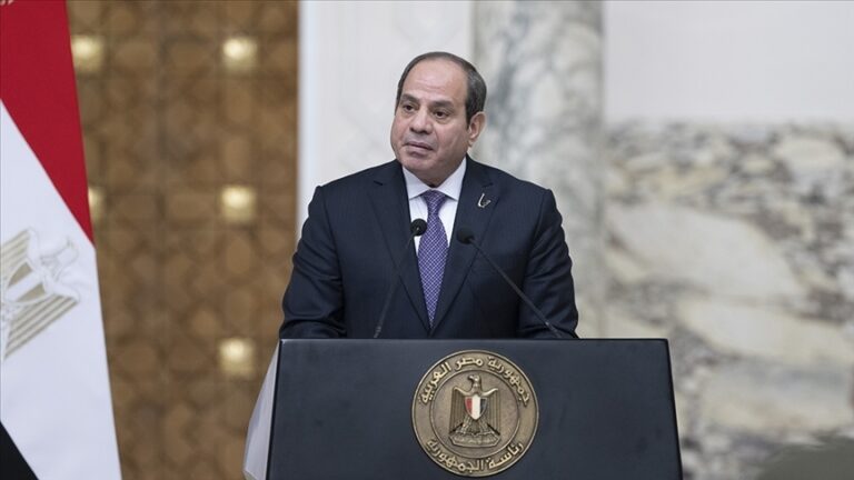 Mısır Cumhurbaşkanı Sisi, CIA Direktörü Burns ile Kahire’de görüştü