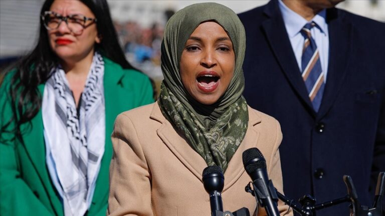 ABD’de Ilhan Omar’ın ön seçimleri kaybetmesi için rakibine on binlerce dolar bağış yapıldı