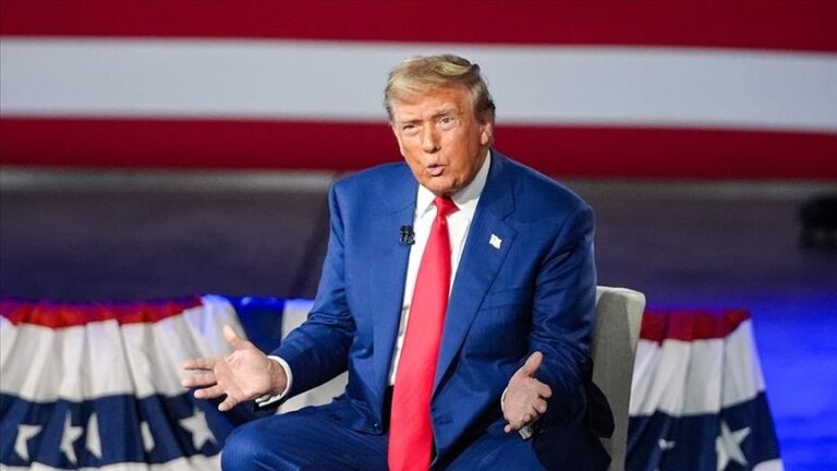 ABD’de 78 yaşındaki Trump, “sadece aptalların yaşlıları üst düzey görevlere getireceğini” söyledi